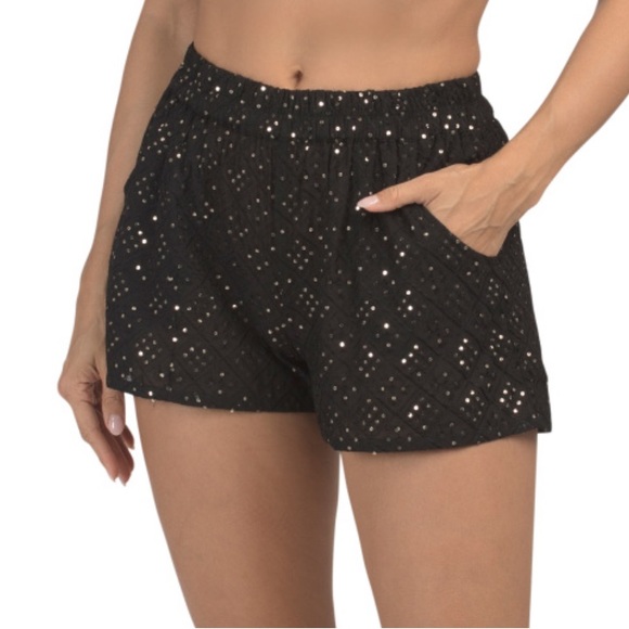 Trina Turk Other - TRINA TURK Swim Cover-up Shorts With Pockets